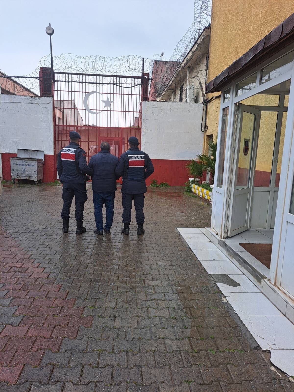 Aydın’da aranan 16 kişi yakalandı