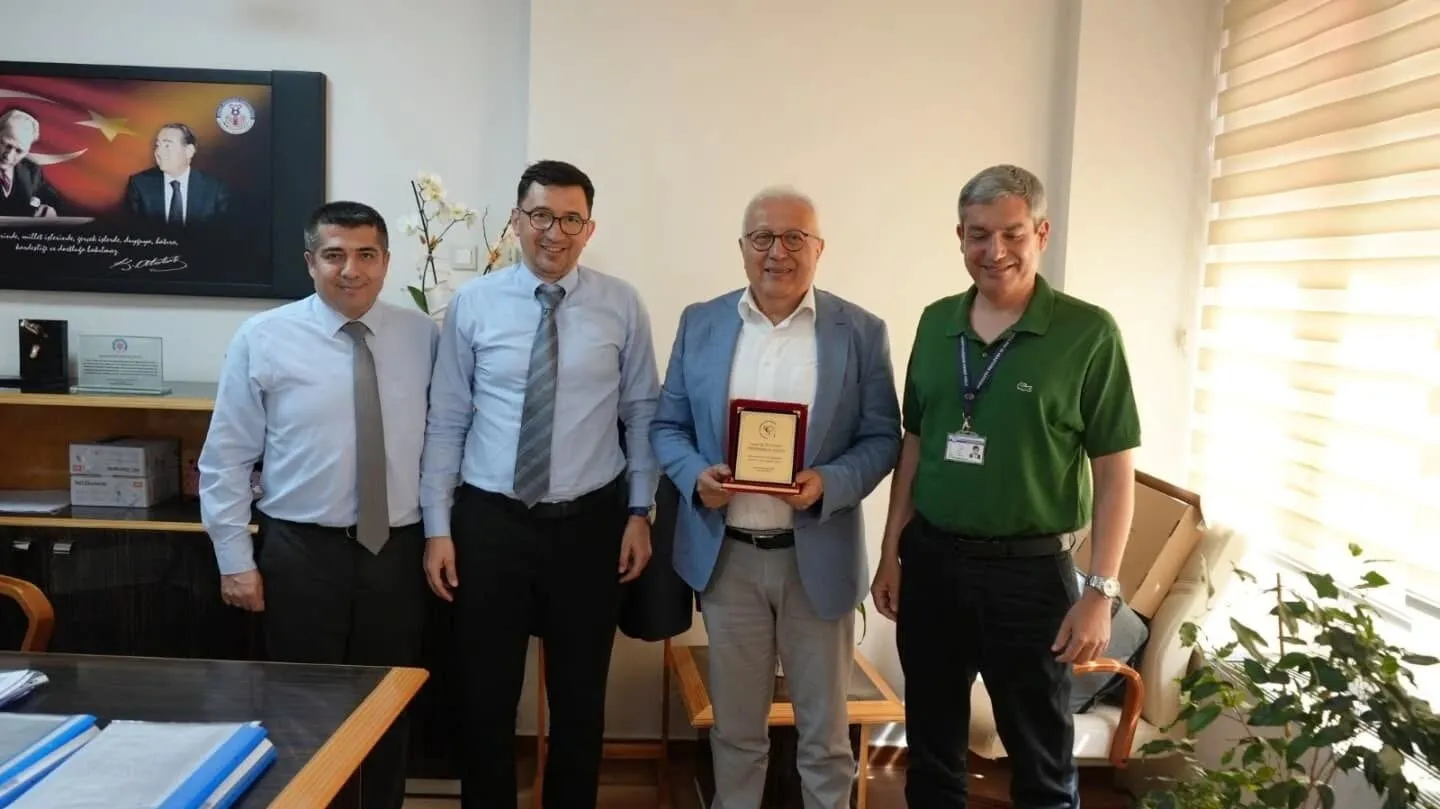 Aydınlı doktordan anlamlı bağış bağış