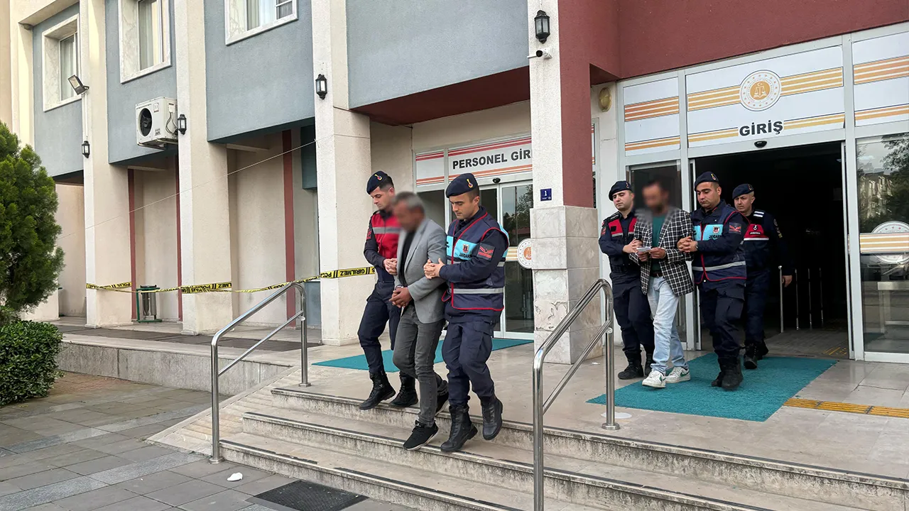 Aydın’da dehşet verici olay: Öldüresiye dövüp benzinle yakmaya çalıştılar