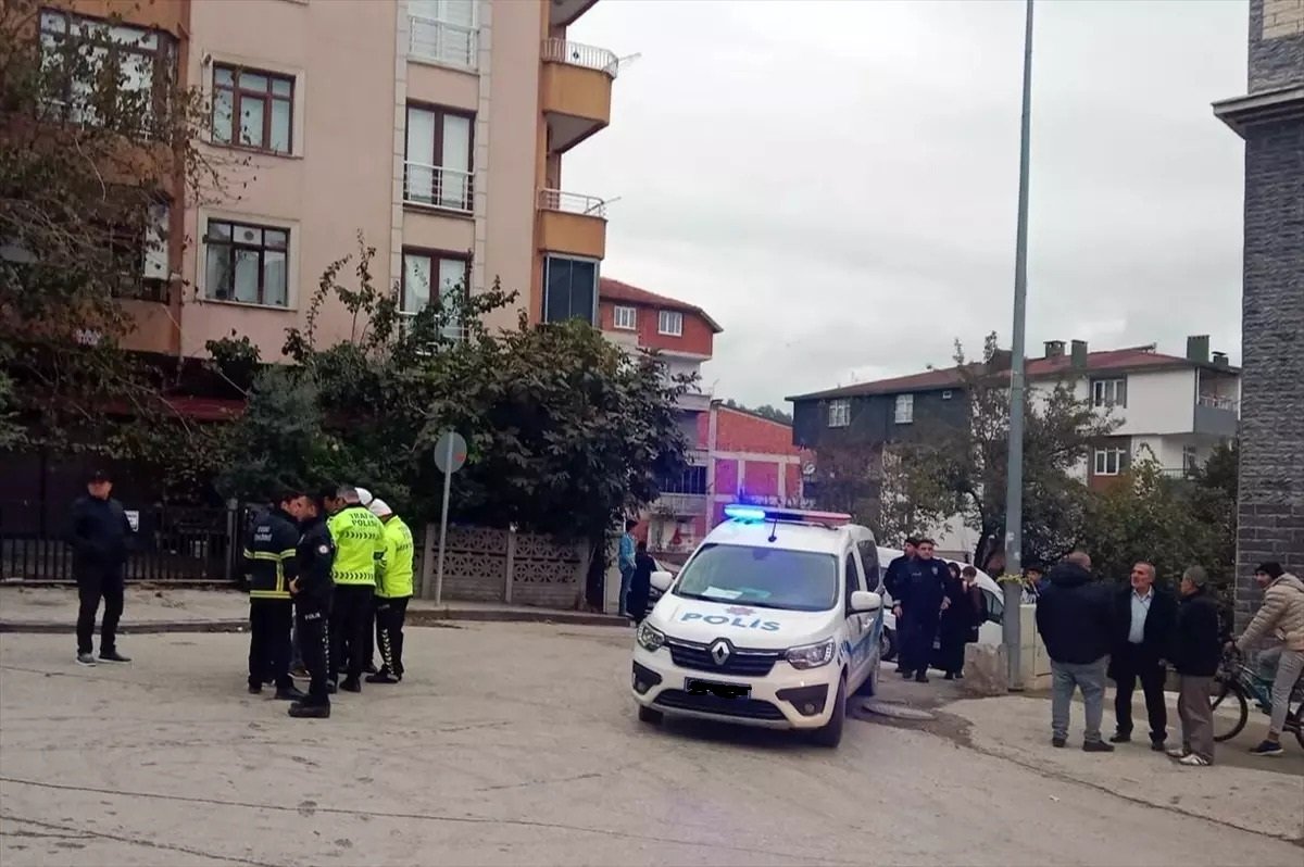 Aydın’da yaşlı adam aracın altında kaldı