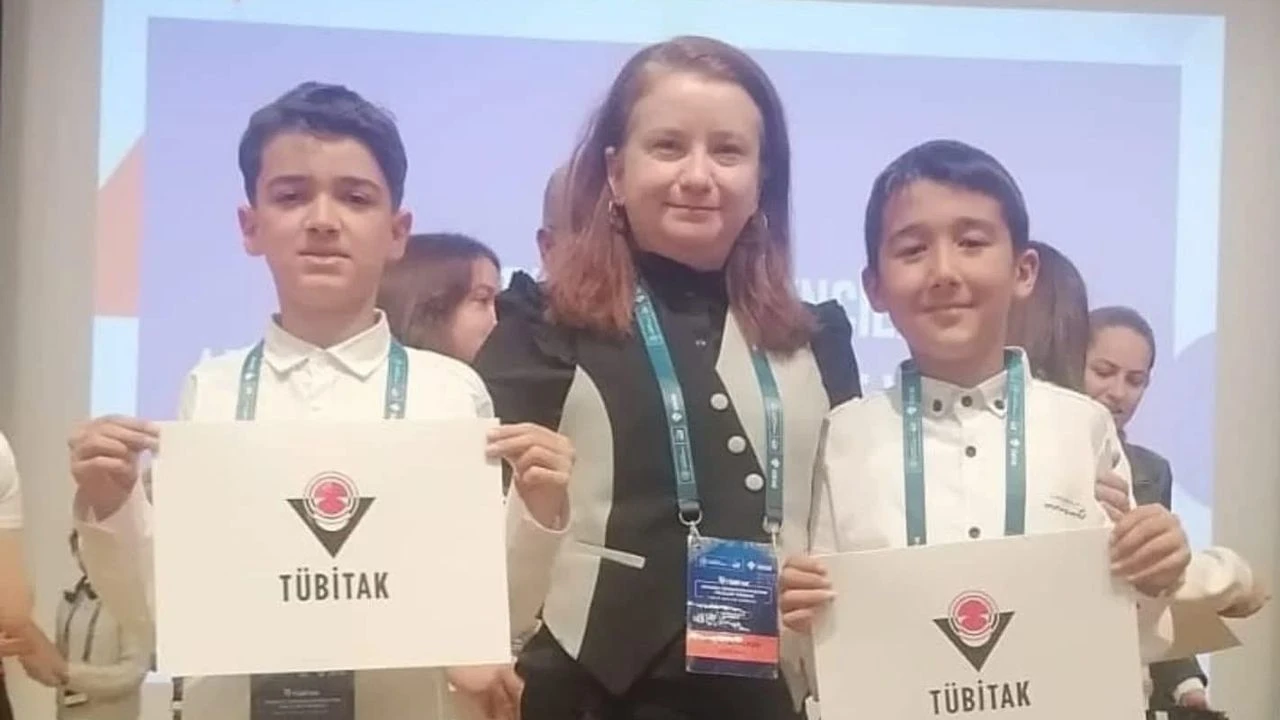 Aydınlı öğrencilerden büyük başarı
