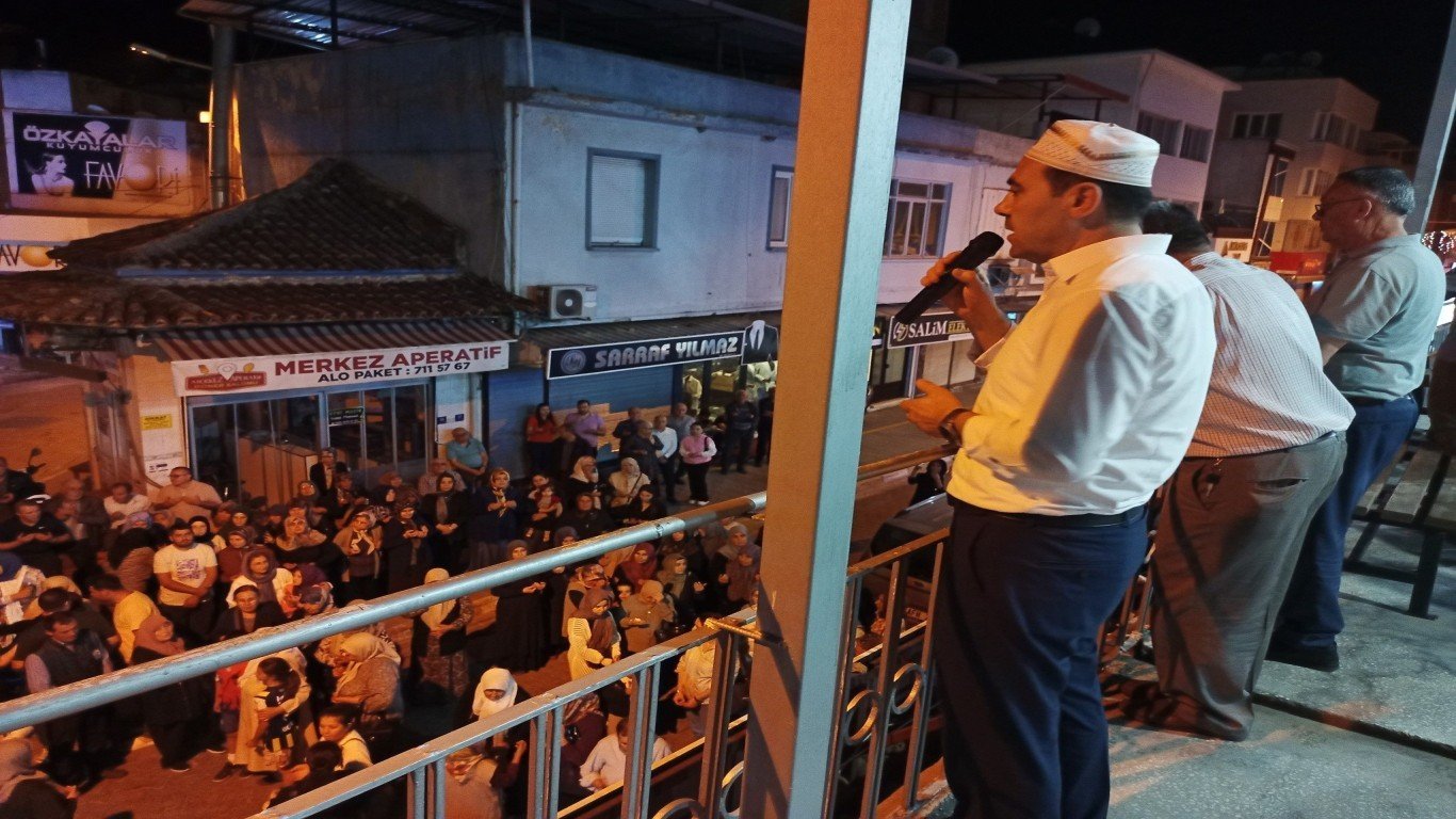 Çine’de hacı adayları kutsal topraklara uğurlandı