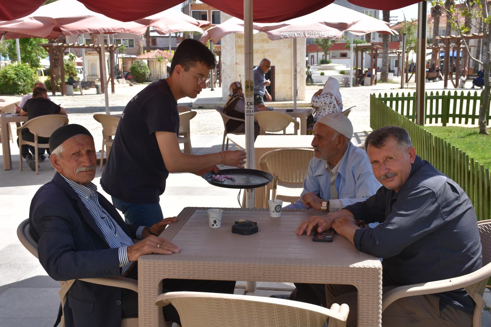 Germencik Belediyesi çayı1tl yaptı