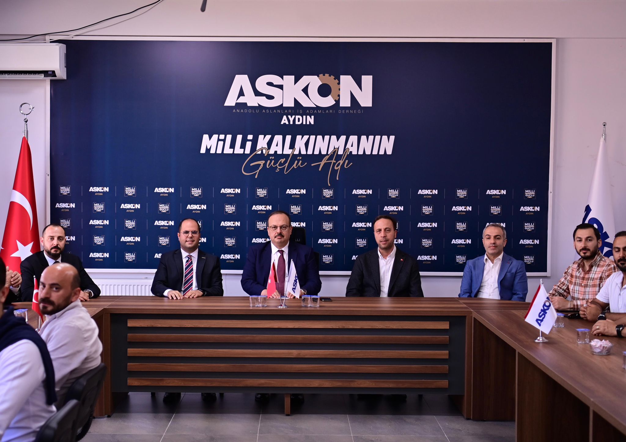 ASKON Aydın Şubesi’nden Vali Canbolat’ın katılımıyla üye buluşması