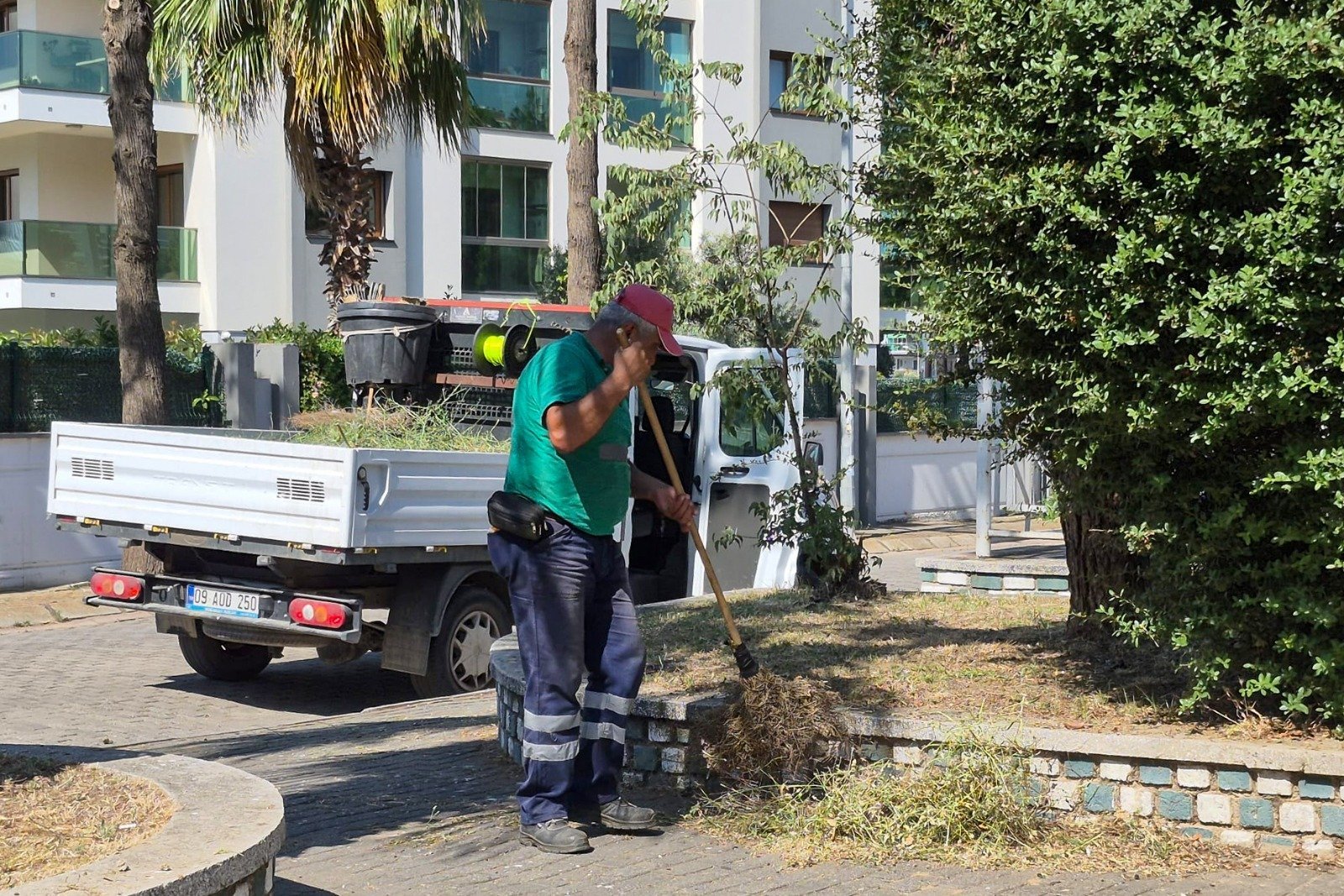 Başkan Yetişkin’le Efeler’in parkları daha güvenli ve temiz