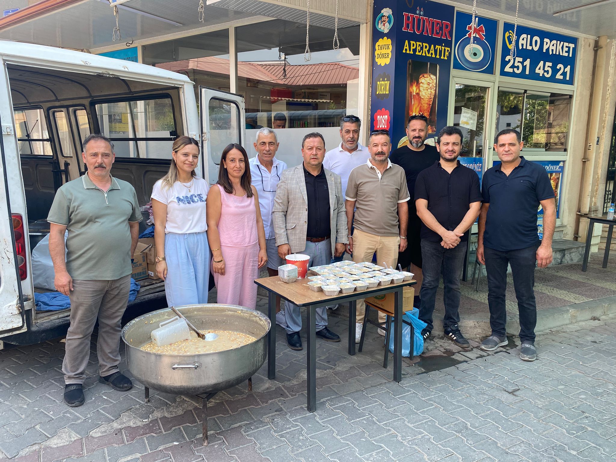 Başkan Mutlu’dan Umurlu’da çifte aşure hayrı