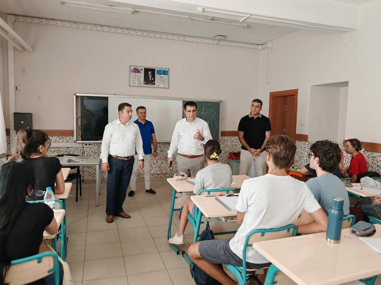 Müdür Şimşek Fen Lisesi’nde Destekleme ve Yetiştirme Kurslarına ziyarette bulunuldu