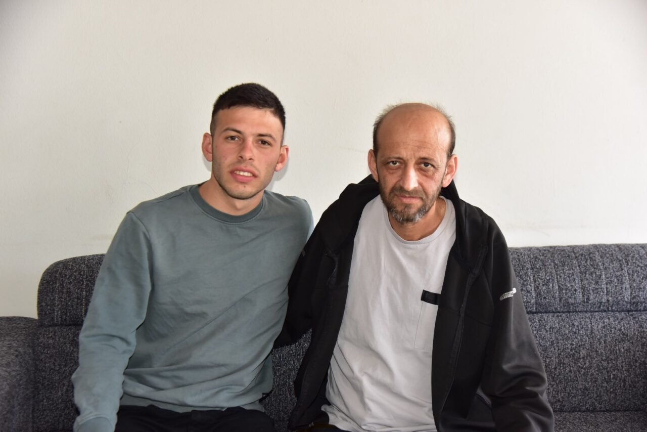 Babası için karaciğerinden vazgeçti, futboldan vazgeçmedi