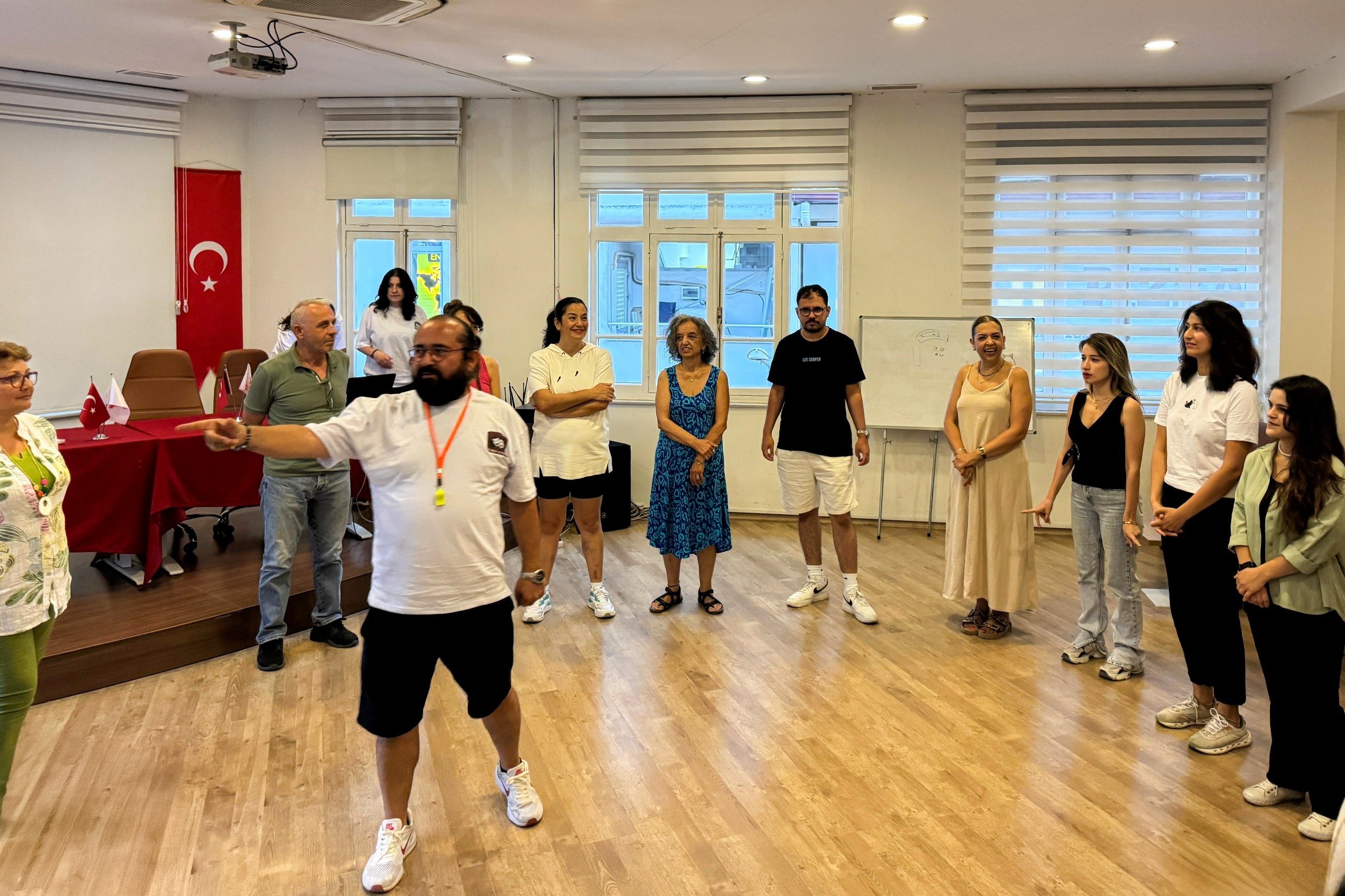 Başkan Yetişkin ile her yaştan sanatsever bu kursta buluşuyor