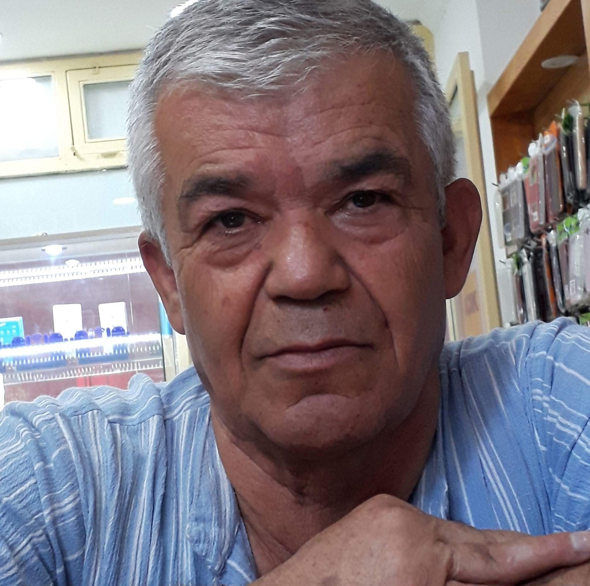 Otomobilin çarptığı motosiklet sürücüsü hayatını kaybetti