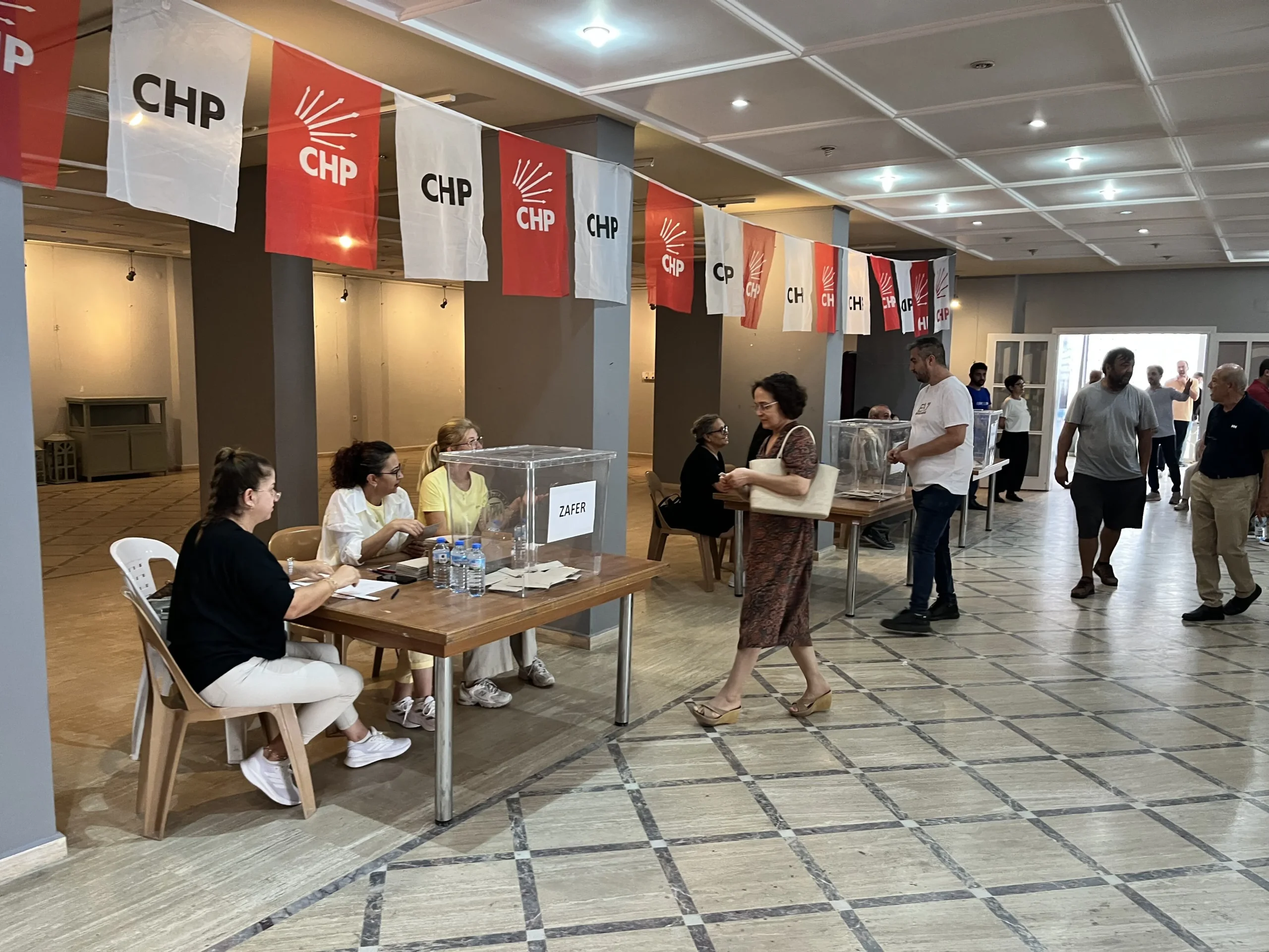 CHP Nazilli’de delege seçimi başladı