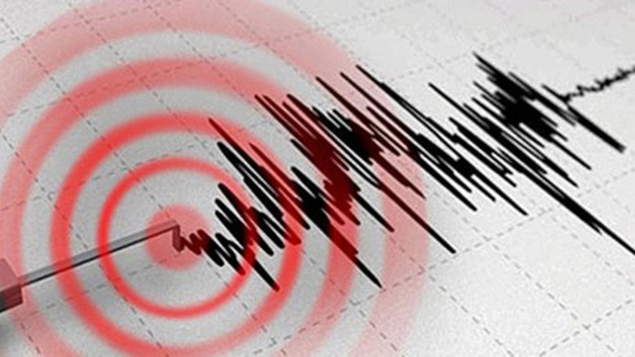 4.3 şiddetindeki deprem korkuttu