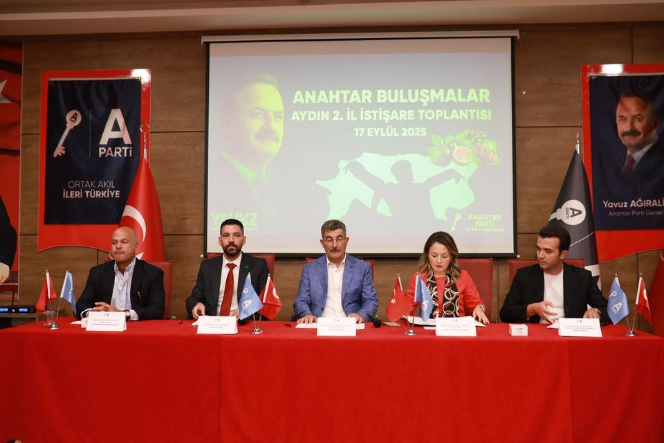 Anahtar Parti Aydın’da istişare toplantısı düzenledi