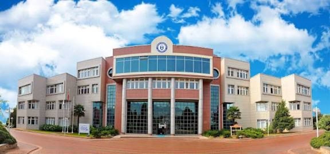 Aydın Adnan Menderes Üniversitesi Senatosu’ndan İsrail’e kınama