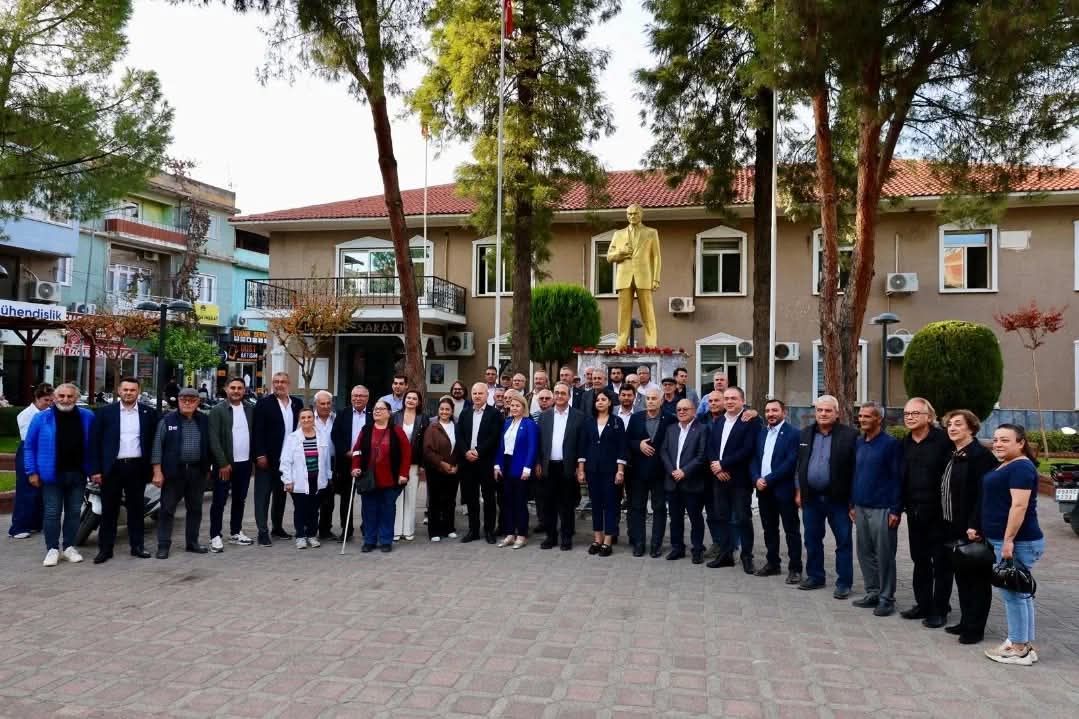 CHP Aydın Milletvekillerinden Çine İlçe Örgütüne ‘Hayırlı Olsun’ ziyareti