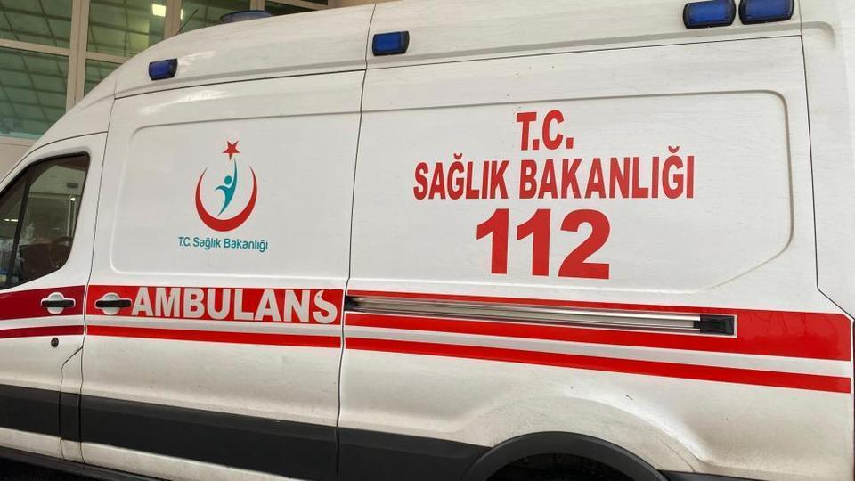 Balkondan düşen kadın hayatını kaybetti