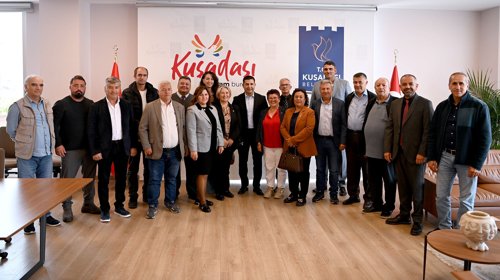 Başkan Ömer Günel: “Kuşadası’nda eşit ve kaliteli hizmet üretmeye devam edeceğiz ”