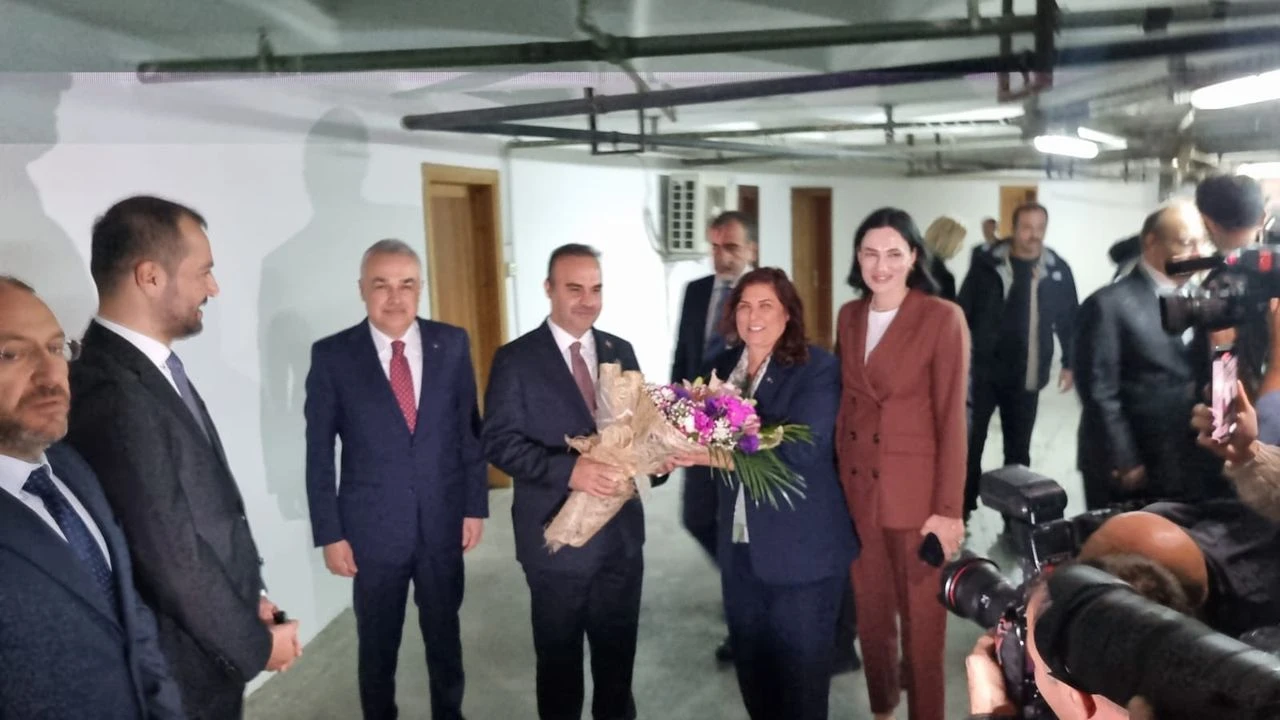 Bakan Kacır’dan Çerçioğlu’na ziyaret