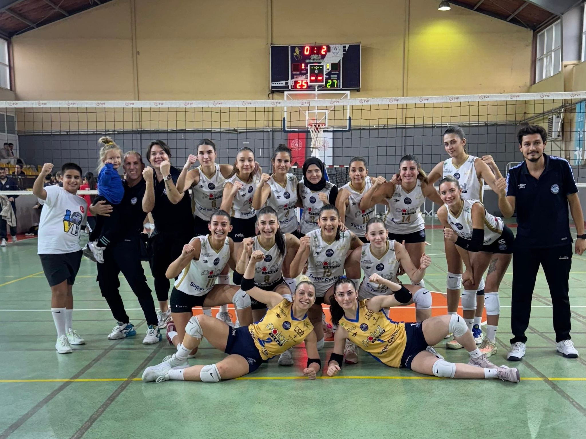 Polat Group Didim Belediyespor kadın voleybol takımı fırtına gibi esti!