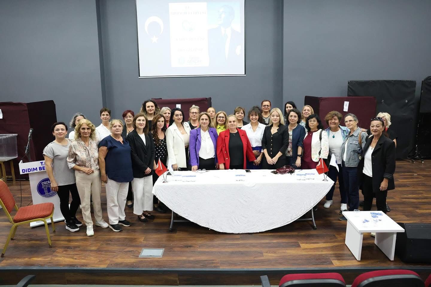Didim Belediyesi kadın meclisi Kasım ayında ilk toplantısını gerçekleştirdi