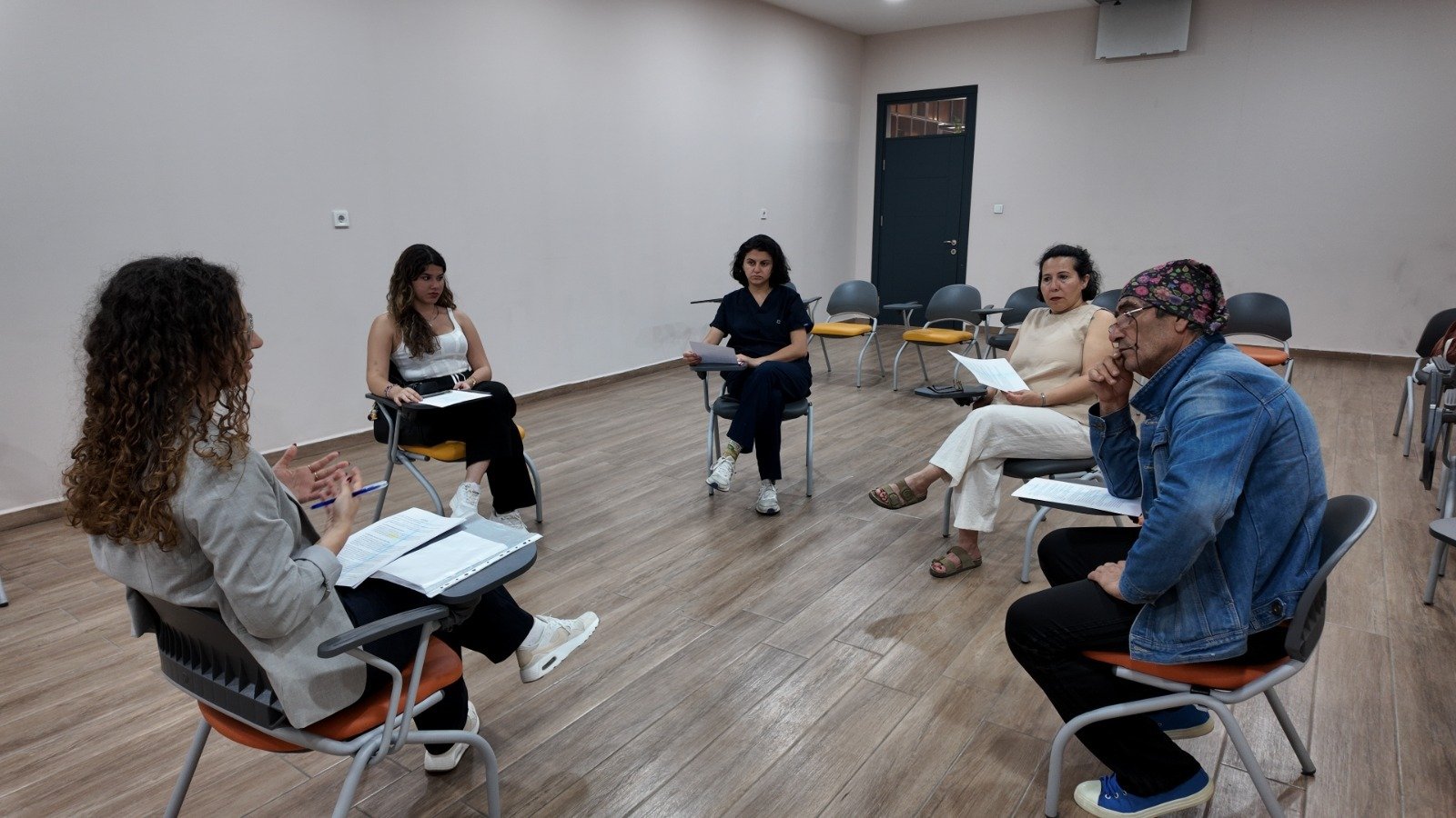 Efeler’in merkezlerinden aile ekonomisine  21 milyon tl’lik destek
