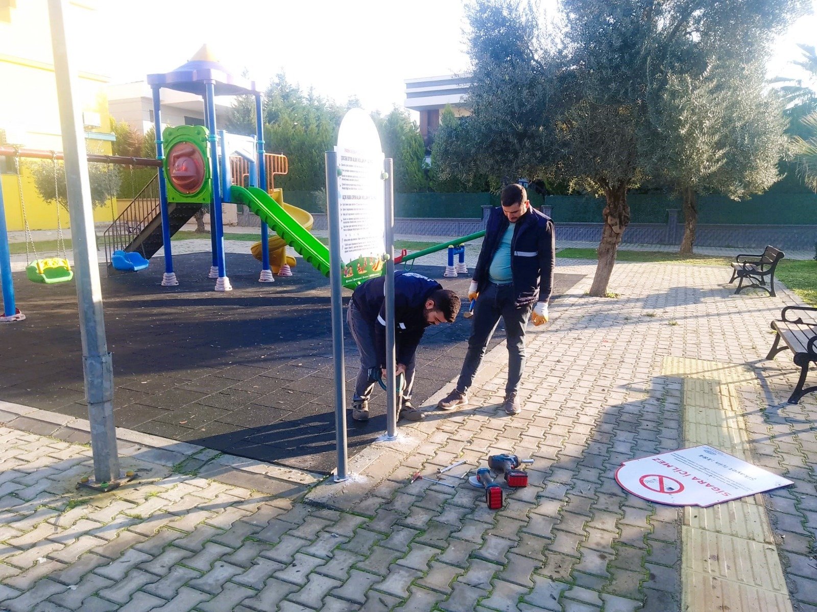 Efeler’in ekipleri daha güvenli parklar için mesaide