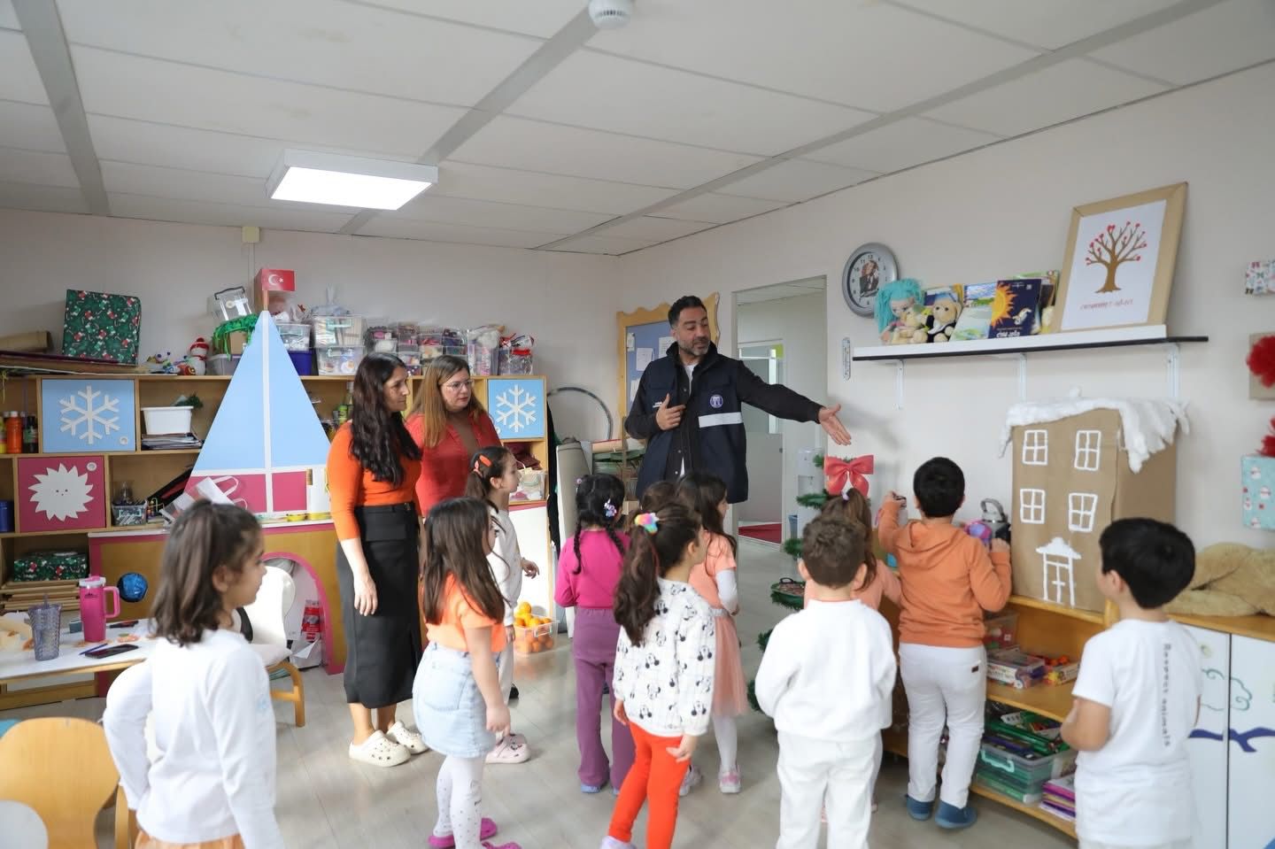 Didim Belediyesi, minik öğrencilere deprem farkındalığı kazandırıyor