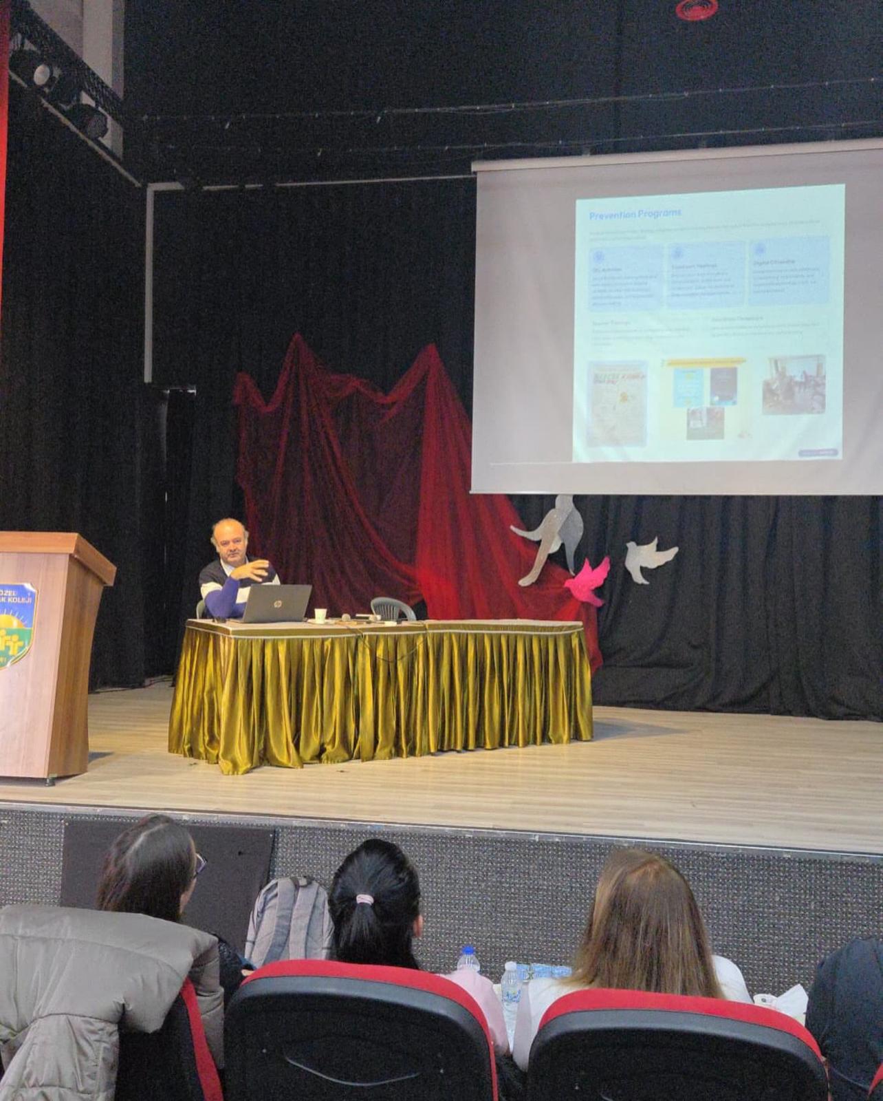 Başak Koleji, uluslararası atölyelere ev sahipliği yaptı