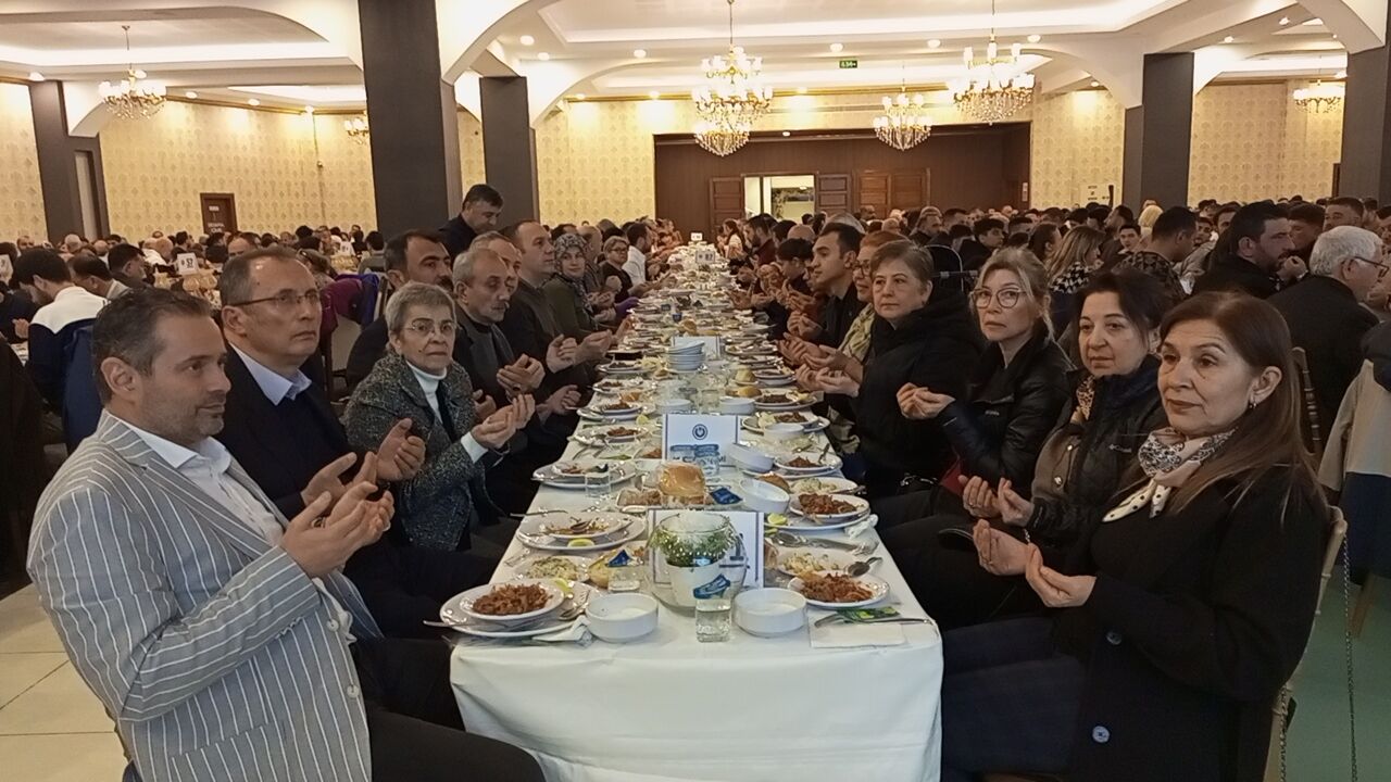 Nazilli’de sanayi esnafı ramazan sofrasında buluştu