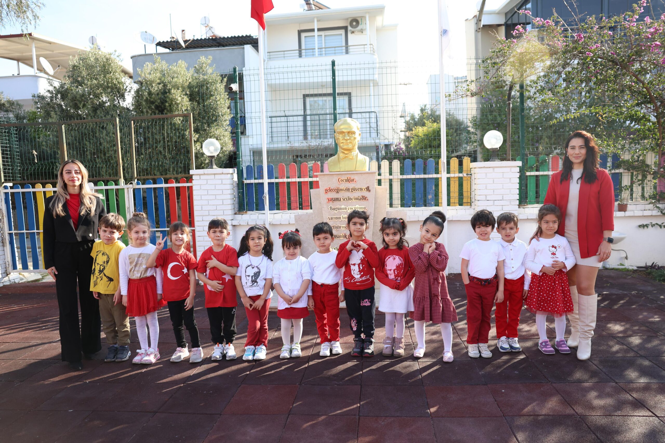 Didim Belediyesi Deniz Yıldızları Kreşi öğrencilerinden 12 Mart’a anlamlı etkinlik