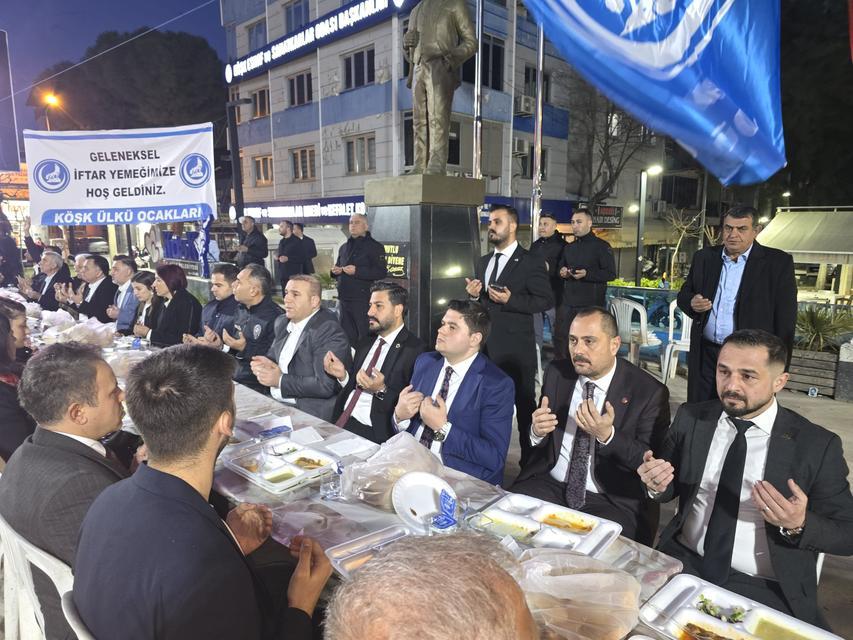 Köşk’te MHP ve Ülkü Ocakları’ndan ortak iftar
