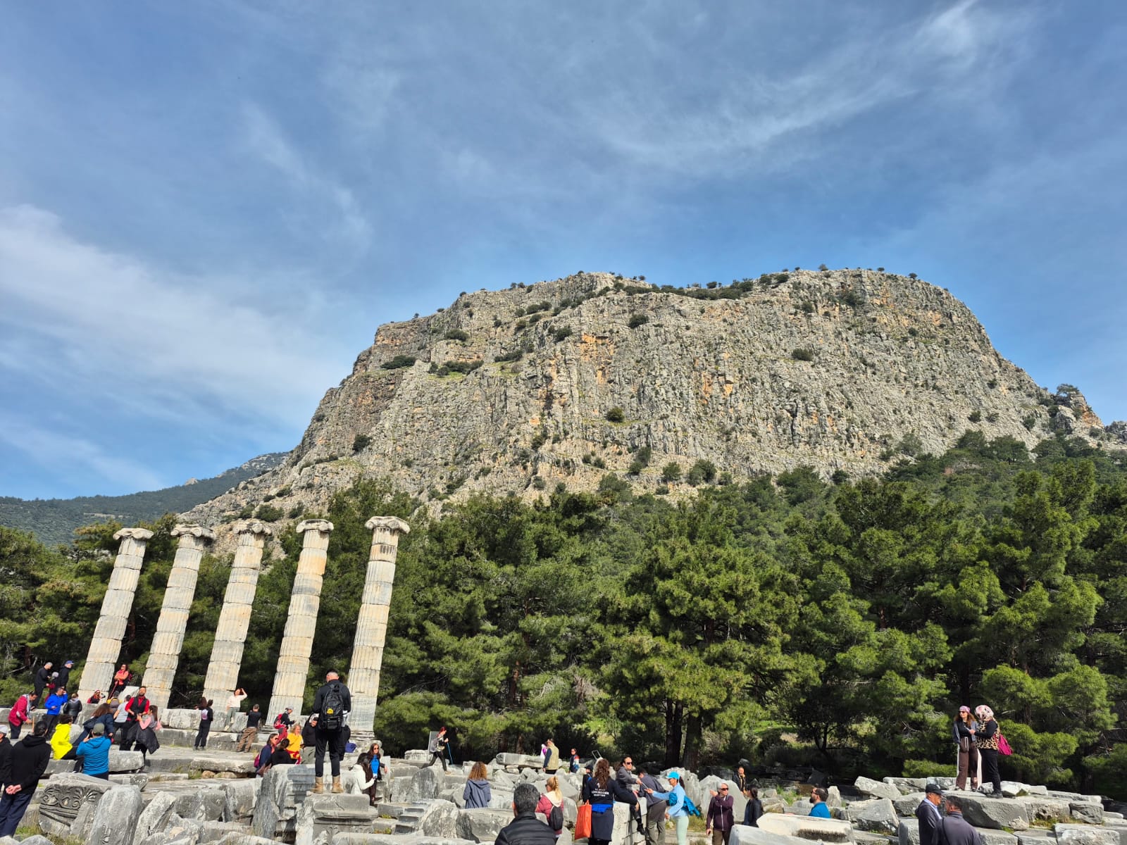 Başkan Çerçioğlu vatandaşları Priene Antik Kenti’nde eşsiz trekking etkinliği ile buluşturdu