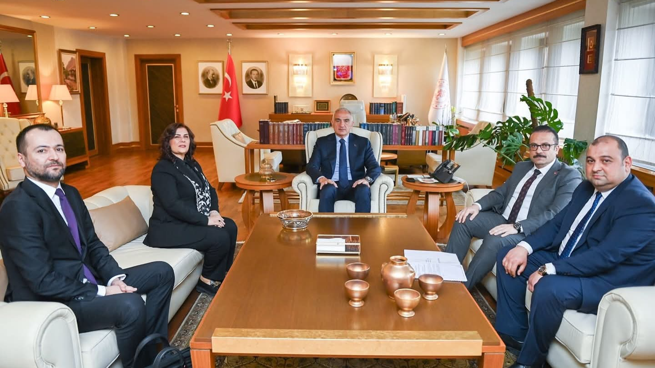Başkan Çerçioğlu, Bakan Ersoy’la görüştü
