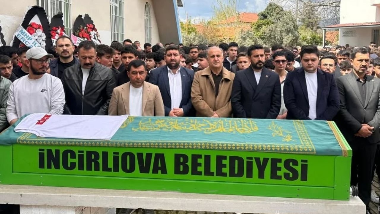 Aydınlı Egemen gözyaşlarıyla toprağa verildi
