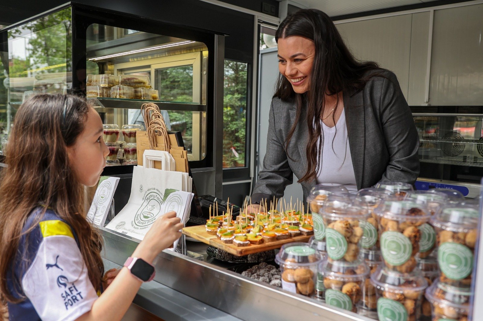 Efeler’de çölyak hastalarının güvenli limani: Glutensiz ve vegan cafe