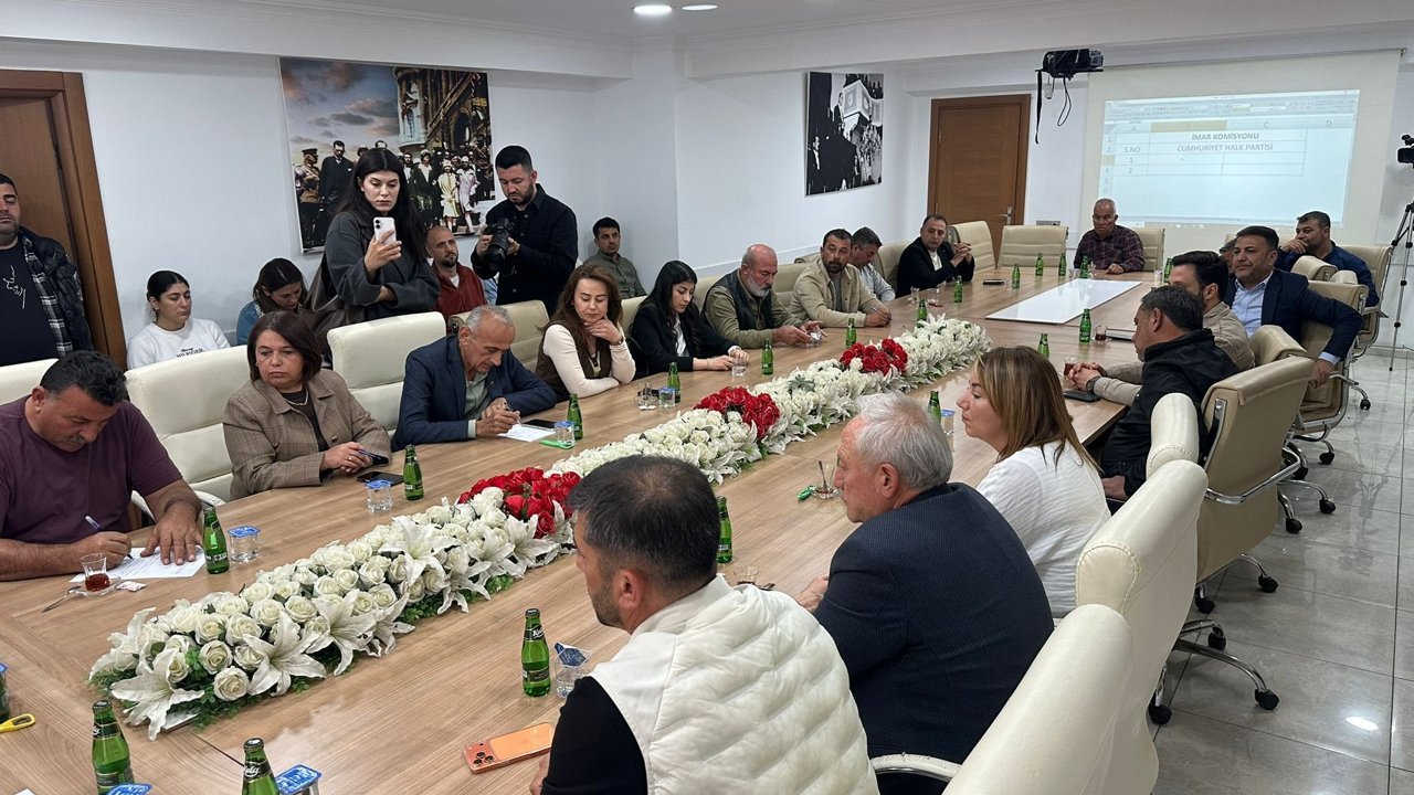 İncirliova Belediyesi 3 birlikten ayrıldı