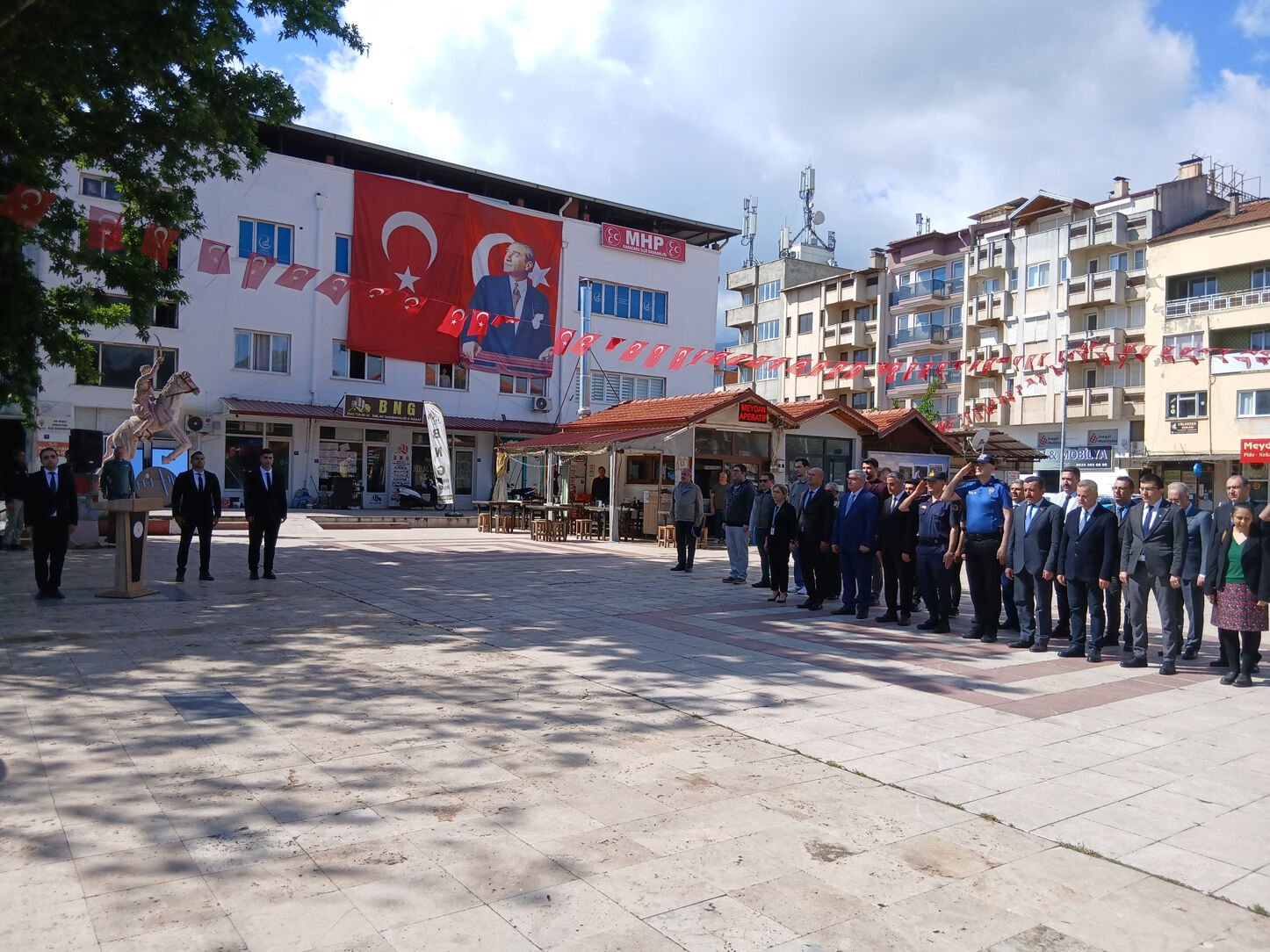 Karacasu’da Gençlik Haftası kutlamaları başladı