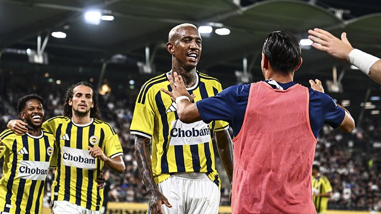 Fenerbahçe Devler Ligi’nde Play-off’ta