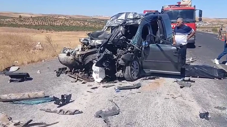 Taziye ziyareti sonları oldu 4 öldü