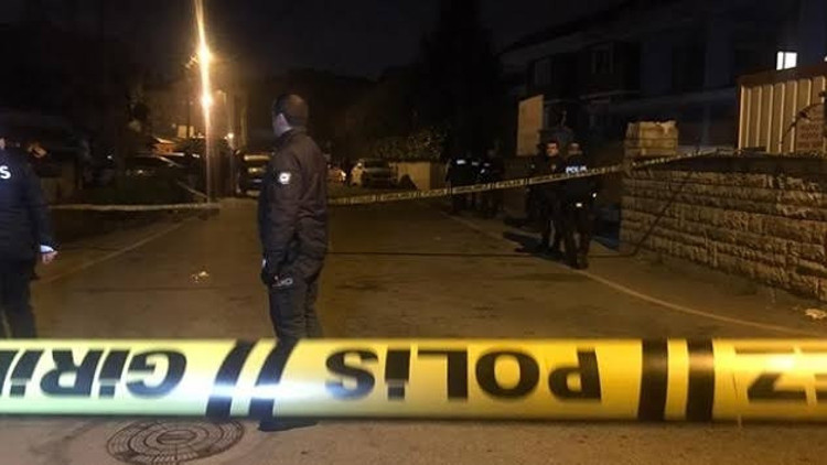 Boşanma arasındaki çiftin yakınları arasında silahlı çatışma! 1’i polis 12 yaralı