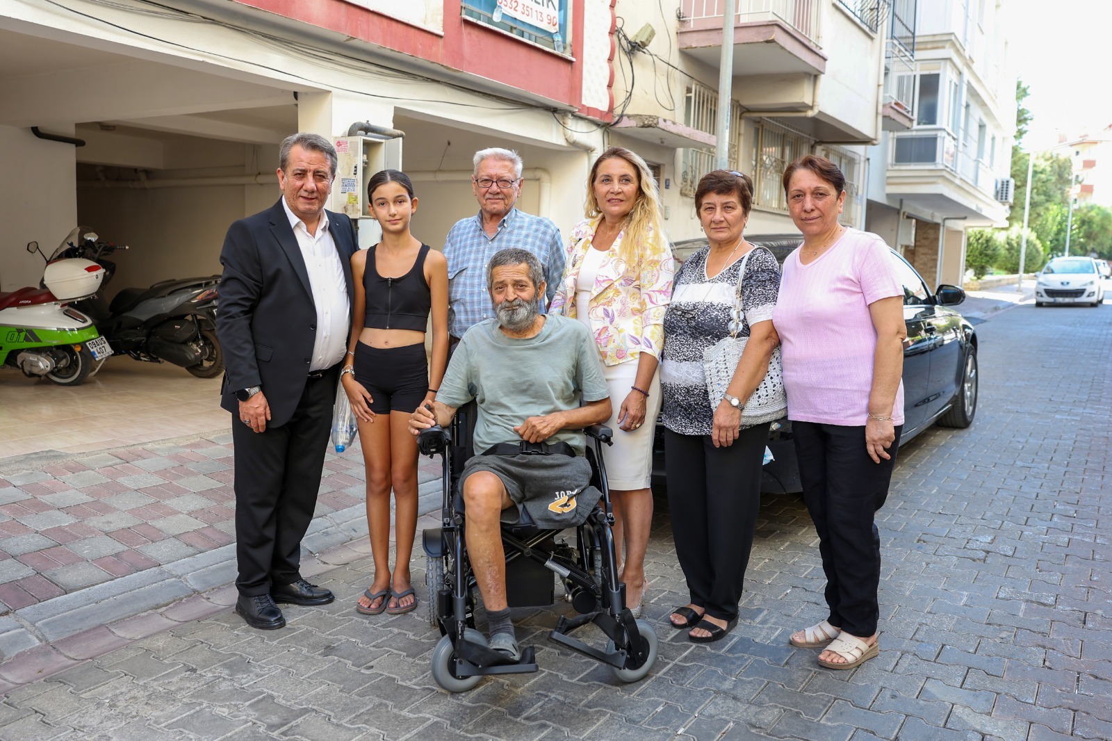 Başkan Yetişkin’den kurtuluş gününde anlamlı hediye