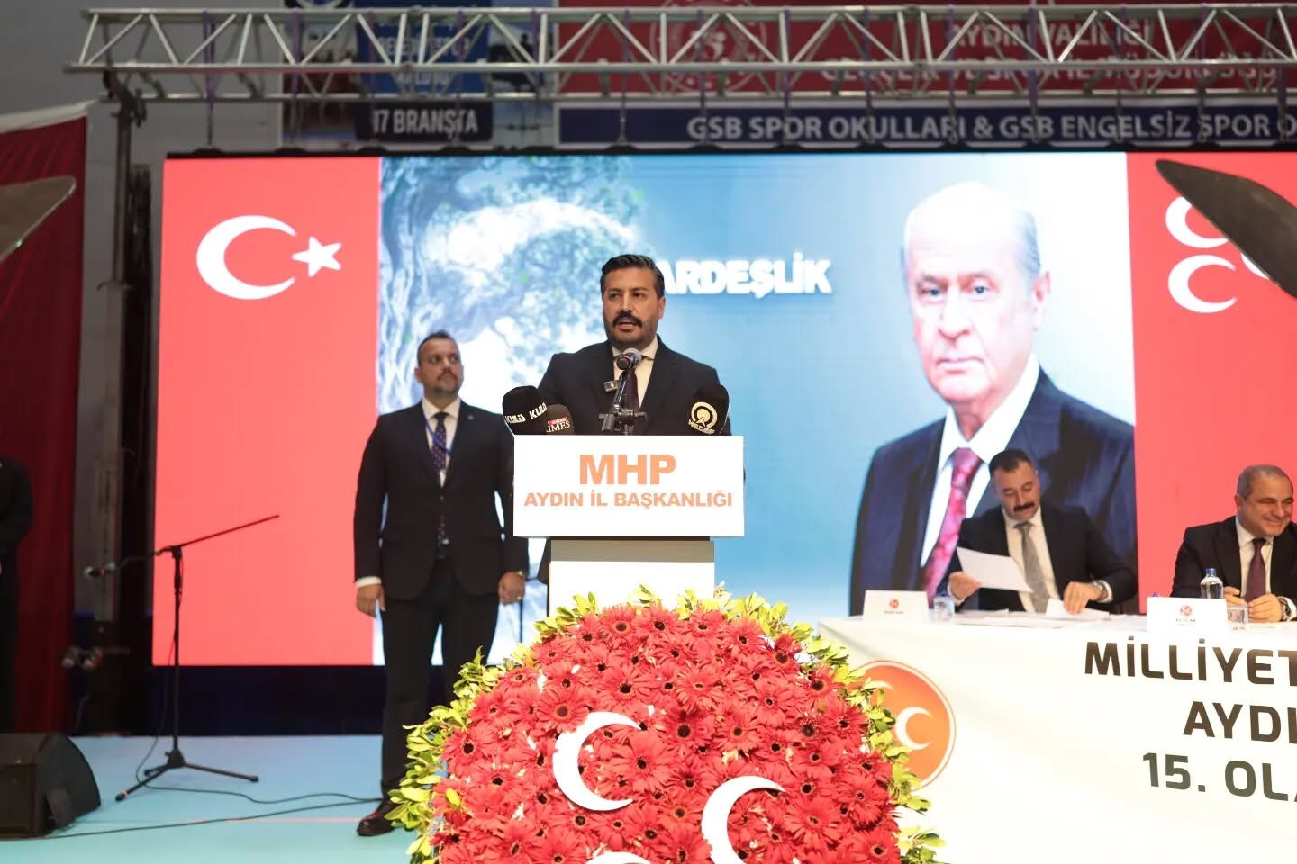 Başkan Cihangiroğlu’ndan kongre sonrası güçlü mesaj