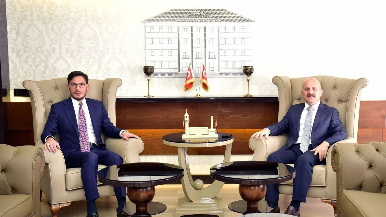 Başkan Yazıcıoğlu, Aydın Valisi Dr. Osman Varol’u makamında ziyaret etti