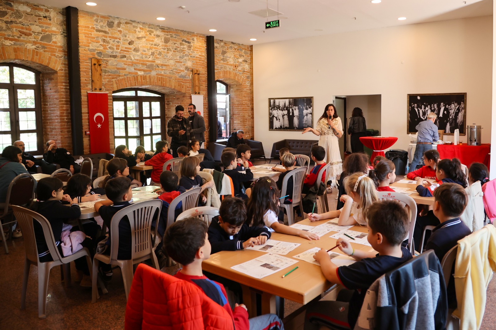 Efeler’de tarih, mitoloji ve sanatın festivali başladı