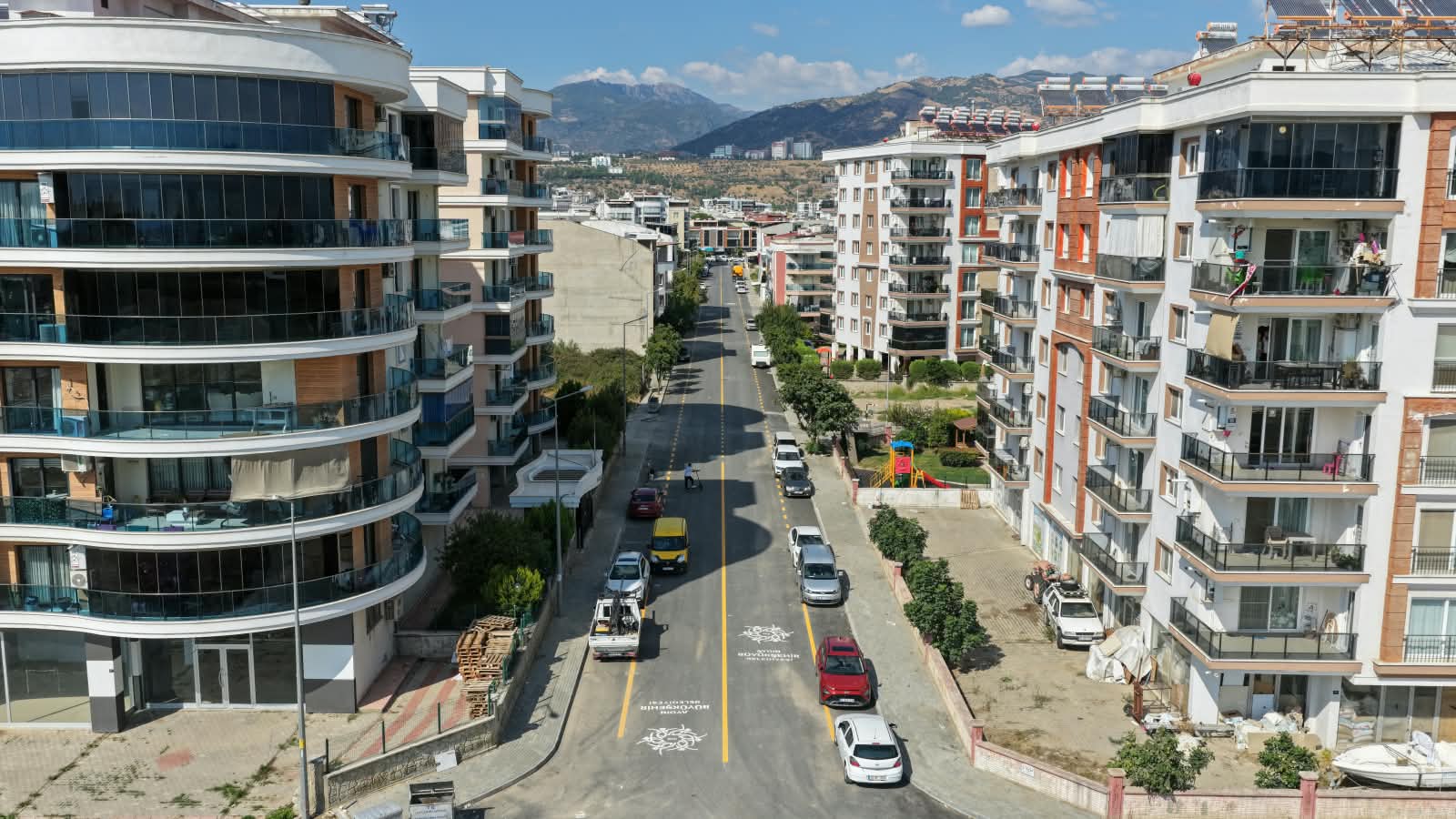 Başkan Çerçioğlu Efeler’in dört bir yanında yatırımlarını sürdürüyor