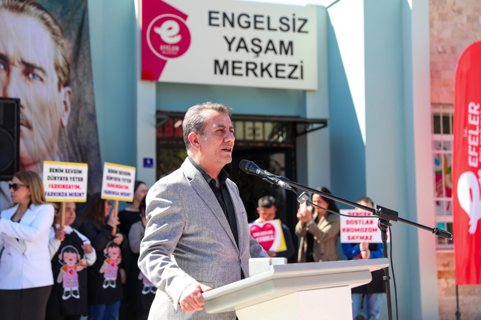 Başkan Yetişkin’den Efeler’de dayanışmayı büyüten tamamıyla ücretsiz hizmetler
