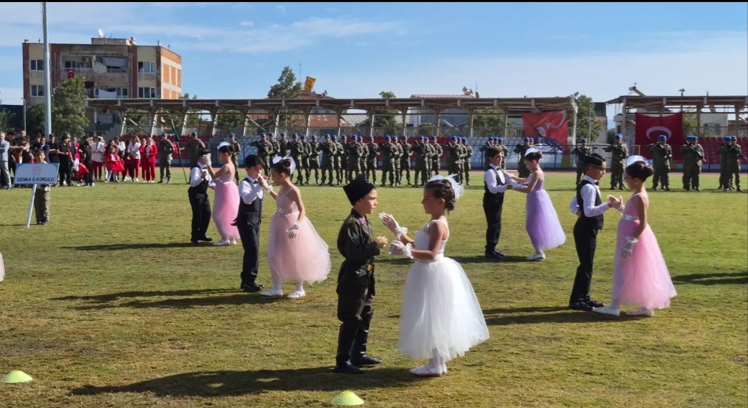 Söke’de Cumhuriyet Bayramı kutlandı