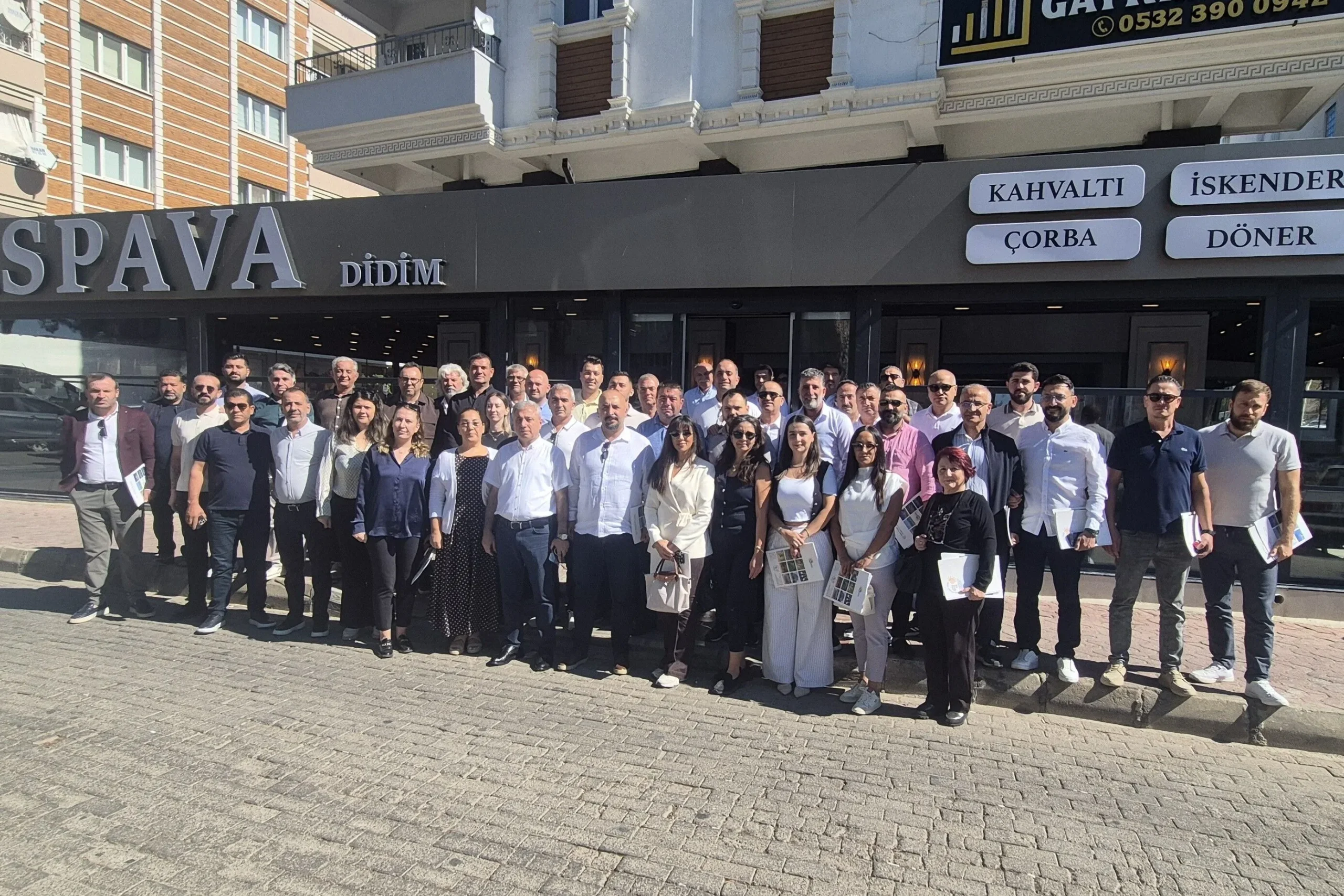 Didim Ticaret Odası meclis ve komite üyeleri tanışma toplantısında bir araya geldi