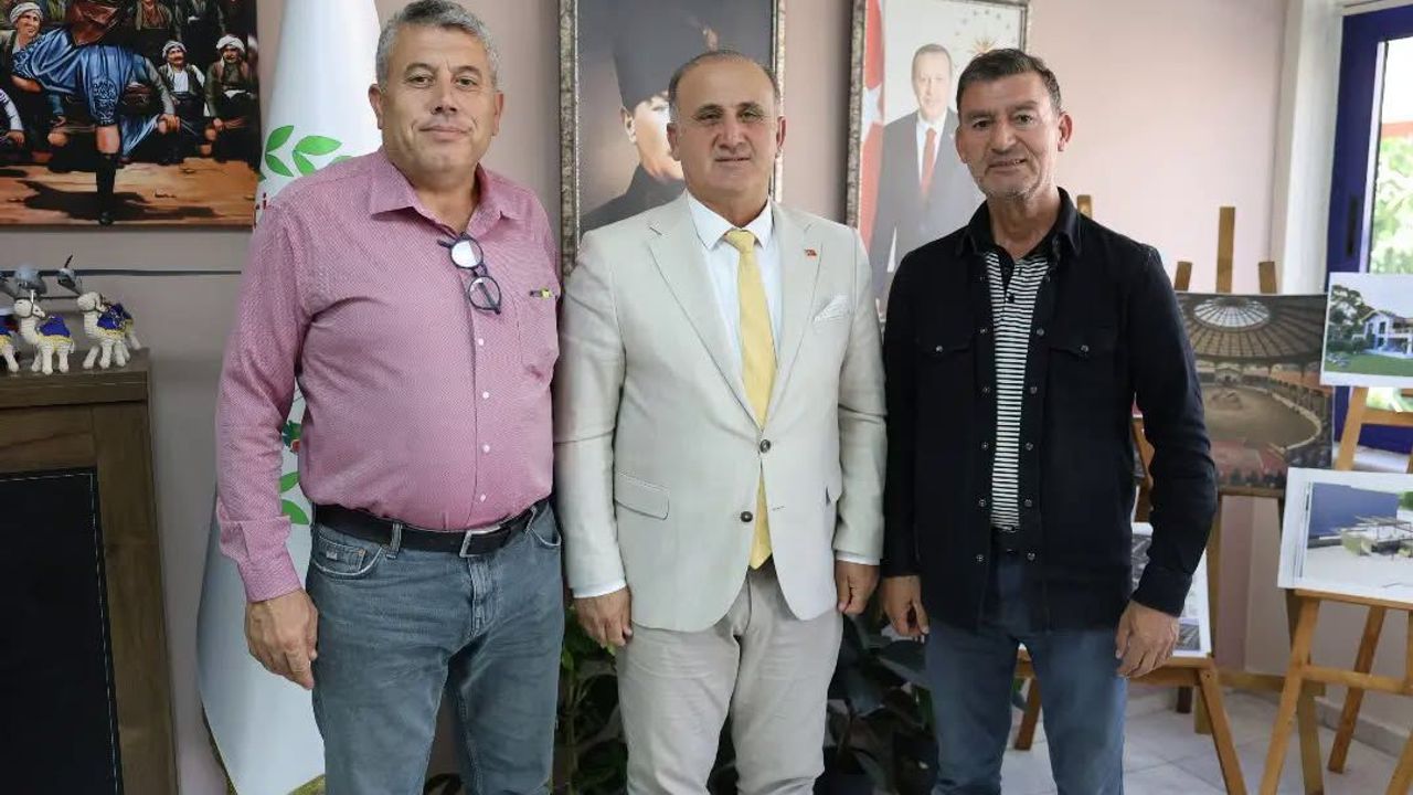 MHP’li Akın’dan Başkan Kaya’ya ziyaret