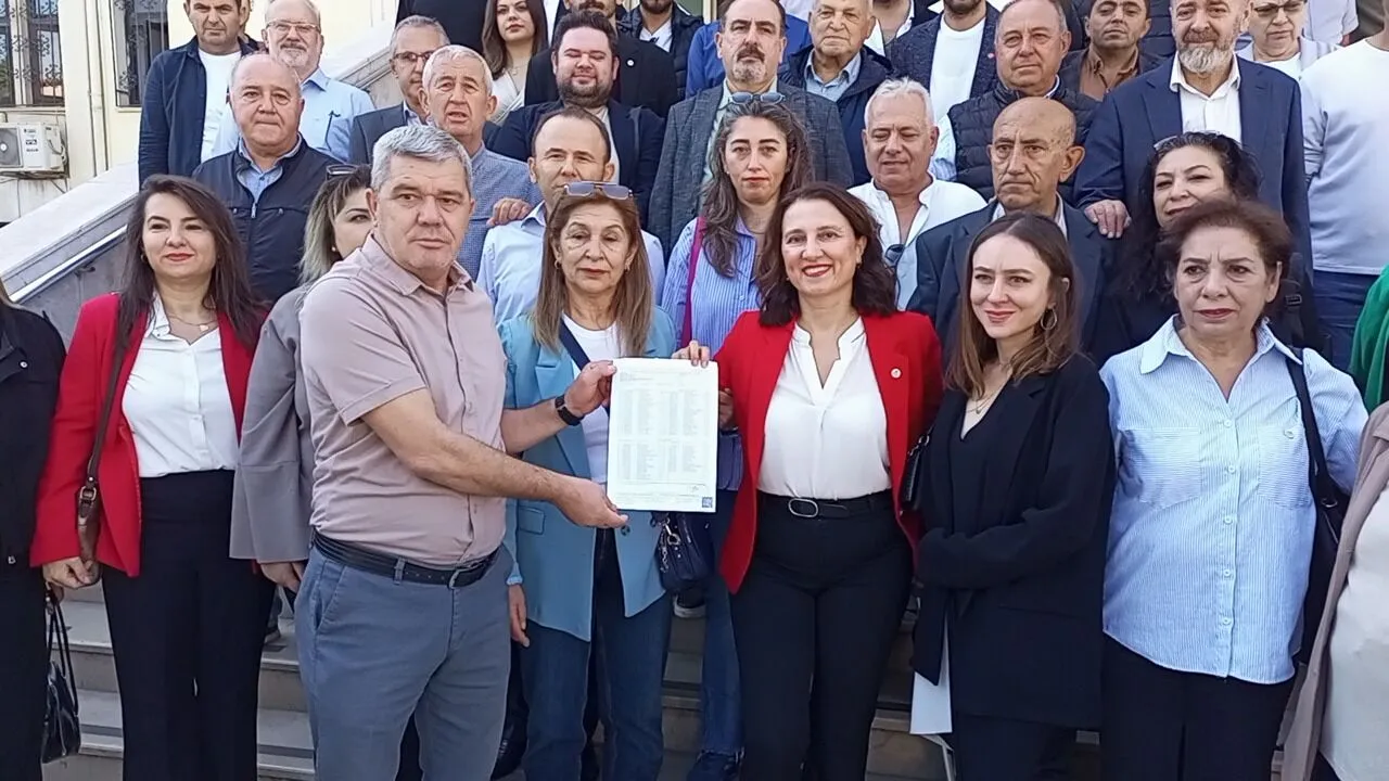 Yeni Parti Nazilli’de Başkan Sevim mazbatasını aldı